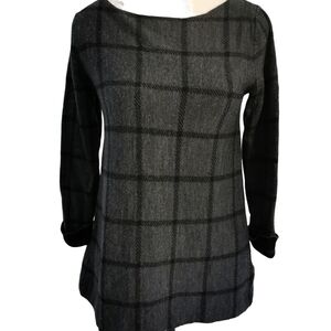 Tahari Merino Wool Scoop Neck Sweater Black/Grey Tartan - Sz XS Open To Offers